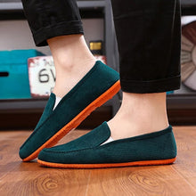 Load image into Gallery viewer, Canvas Shoes for Men Breathable Light Men Casual Shoes Loafers Big Size 38-45 Many Colors Choose Lazy Footwear Soft Dring Shoes
