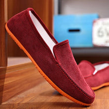 Load image into Gallery viewer, Canvas Shoes for Men Breathable Light Men Casual Shoes Loafers Big Size 38-45 Many Colors Choose Lazy Footwear Soft Dring Shoes
